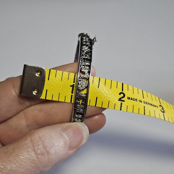 **Sale** Juicy Couture Silver Tone Bangle Rhinestone Bracelet I Heart Juicy 7.5" - Picture 7 of 12